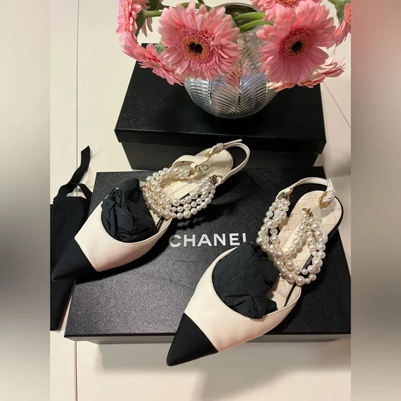 🌸RARE🌸 AUTHENTIC CHANEL PEARL SLINGBACK SIZE 36C gently used condition!! - Picture 6 of 12